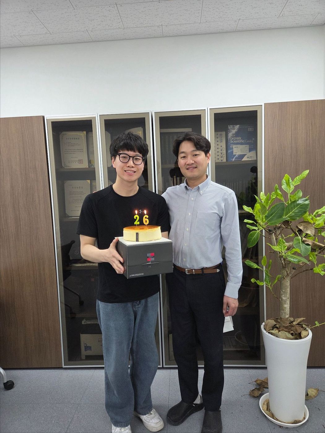 🎉 Happy Birthday 🎉 (한상우 학부연구생)
